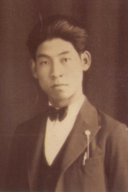 朱寶?。簝A家蕩產(chǎn)為抗日