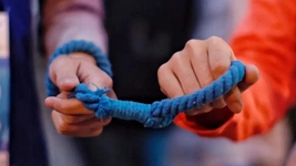 一根細繩，引出視障者奔跑的路