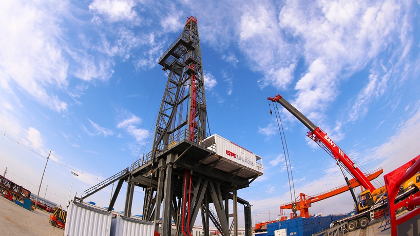 繼往開(kāi)來(lái)，共同譜寫(xiě)更加美好的明天