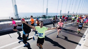 長(cháng)春亞泰路跑？你以為走錯了片場(chǎng)，其實(shí)這是跨界