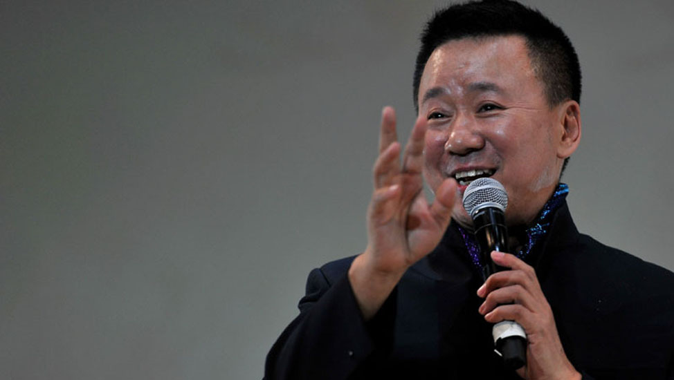 2月7日，卓林表演單口相聲《語(yǔ)言的魅力》