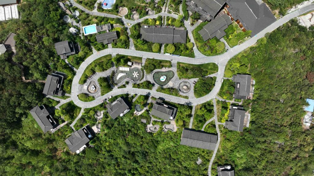 貴州百里杜鵑：&ldquo;避暑經(jīng)濟&rdquo;帶熱鄉村旅游