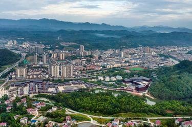 新華全媒+丨漢江源頭:秦巴秀美山川 生態(tài)經(jīng)濟添翼