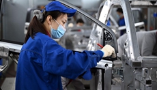 新華全媒+丨安徽蕪湖：新能源汽車(chē)產(chǎn)業(yè)駛入&ldquo;快車(chē)道&rdquo;