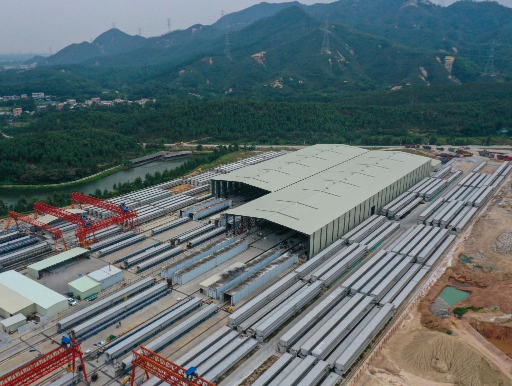 新華全媒+丨黃茅?？绾Ｍǖ琅_山段預制箱梁過(guò)千片