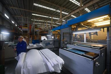 浙江嘉興：&ldquo;數字化車(chē)間&rdquo;助力制造業(yè)高質(zhì)量發(fā)展