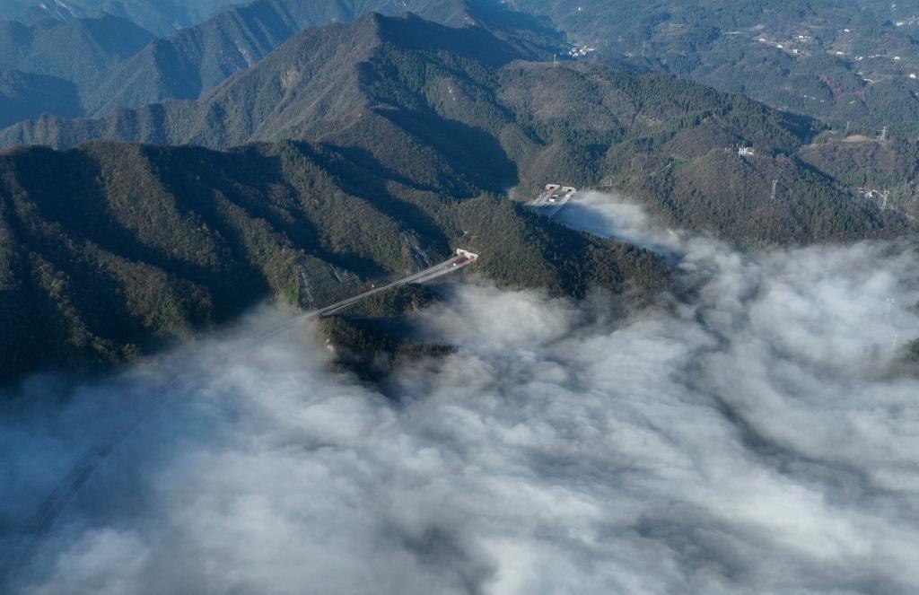 &ldquo;云中高速&rdquo;