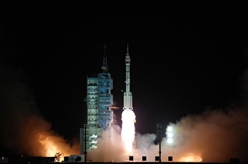 新華全媒+|神舟十五號發(fā)射任務(wù)圓滿(mǎn)成功