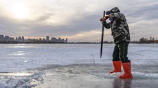 &ldquo;冰城&rdquo;哈爾濱進(jìn)入&ldquo;采冰季&rdquo;