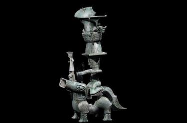 新華全媒+｜對上眼了！三星堆&ldquo;神人&rdquo;&ldquo;神獸&rdquo;成功&ldquo;跨坑&rdquo;合體