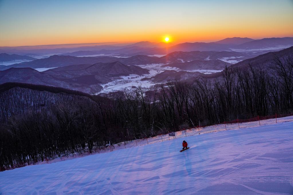 鏡觀(guān)中國·新華社國內新聞?wù)掌恢芫x