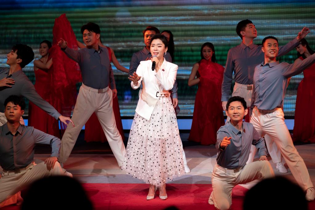 &ldquo;溫暖有你 共赴美好&rdquo;新就業(yè)形態(tài)勞動(dòng)者新春聯(lián)誼會(huì )舉辦