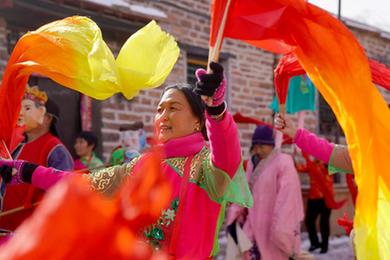 太行山村年味濃 排練&ldquo;村晚&rdquo;迎新春