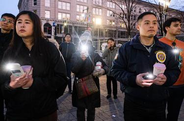 波士頓:悼念槍擊事件死難者