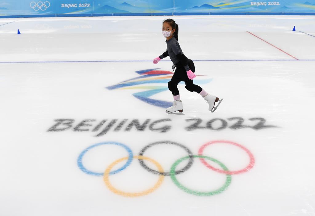 新華全媒+丨從“最快的冰”到“大眾的冰”——回訪(fǎng)國家速滑館“冰絲帶”