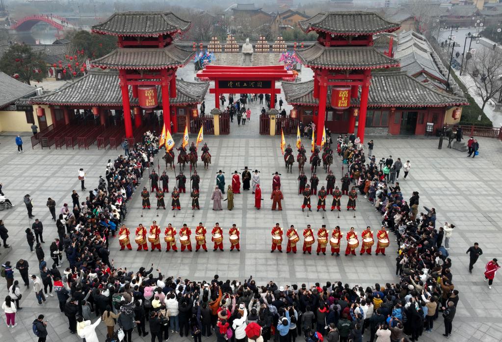 新華全媒+&middot;強信心&middot;開(kāi)新局丨古都開(kāi)封吹響文旅復蘇&ldquo;集結號&rdquo;