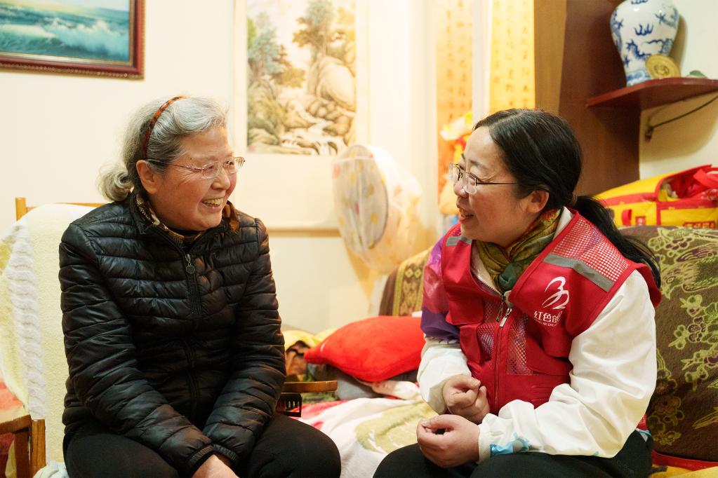 江西南昌：&ldquo;小桔燈&rdquo;點(diǎn)亮凡人微光