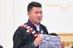 兩會(huì )&middot;影像鏈接丨全國人大代表吉列子日：三張照片的故事