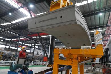 重慶長(cháng)江隧道盾構管片進(jìn)入全面生產(chǎn)階段