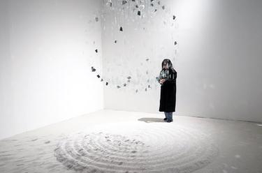 北京：&ldquo;WAVELENGTH：瞬息涌現&rdquo;當代藝術(shù)展開(kāi)展