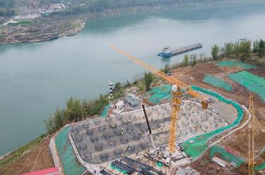 渝萬(wàn)高鐵關(guān)鍵節點(diǎn)工程石沱長(cháng)江大橋主塔樁基施工全部完成