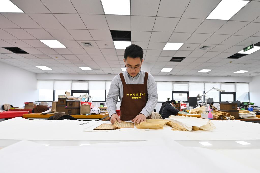 我為古籍做“微創(chuàng )”