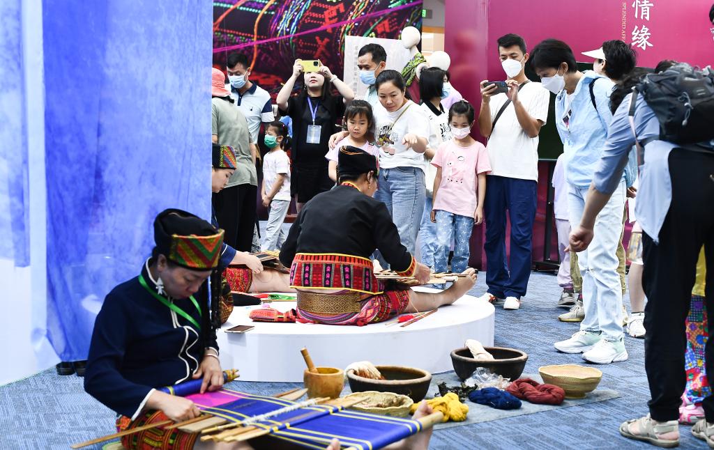 ?？冢河^(guān)&ldquo;錦繡&rdquo; 度假期