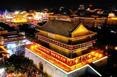 新華全媒+丨打卡古都西安的文化地標&mdash;&mdash;鼓樓