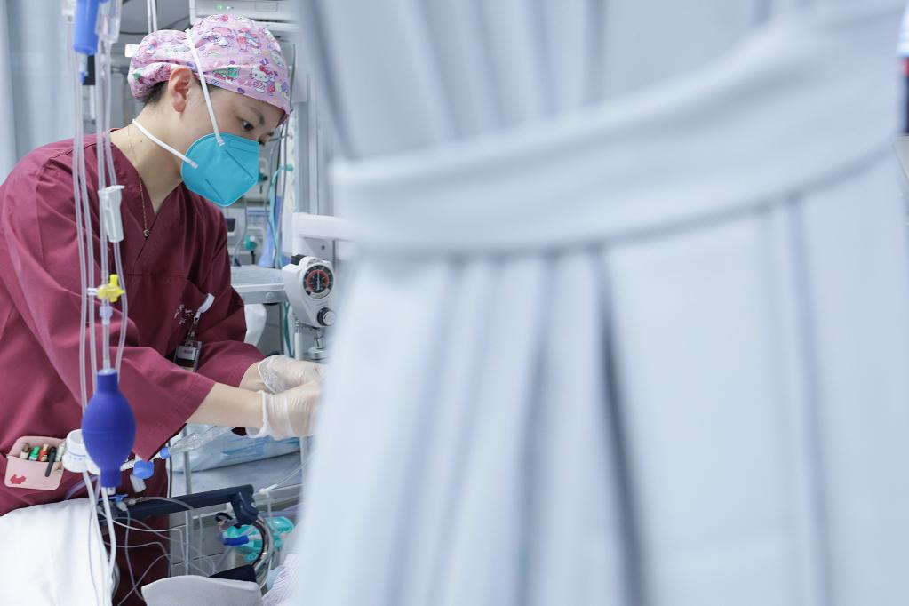 新華全媒+｜&ldquo;提燈天使&rdquo;的十二時(shí)辰&mdash;&mdash;亥時(shí)