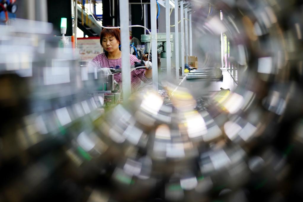 河北平鄉：小小打氣筒闖出國際大市場(chǎng)