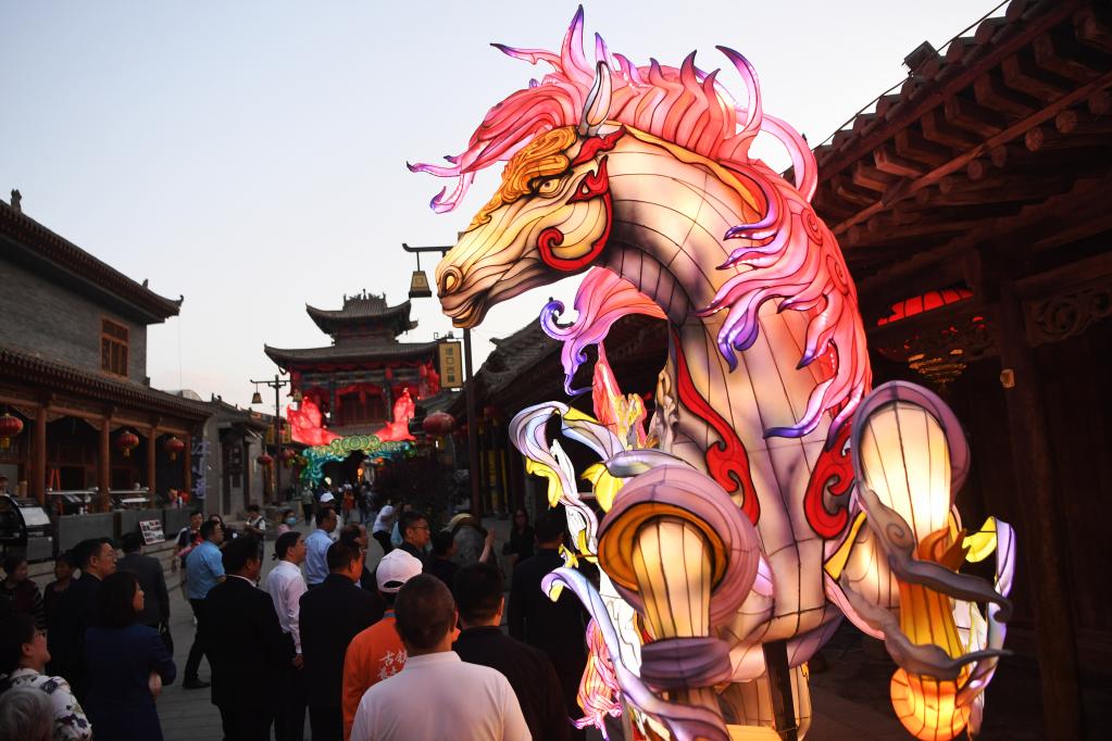 甘肅蘭州：河口古鎮&ldquo;黃河燈展&rdquo;亮燈