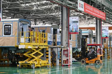 軌道上的列車(chē)跑出天津制造&ldquo;加速度&rdquo;