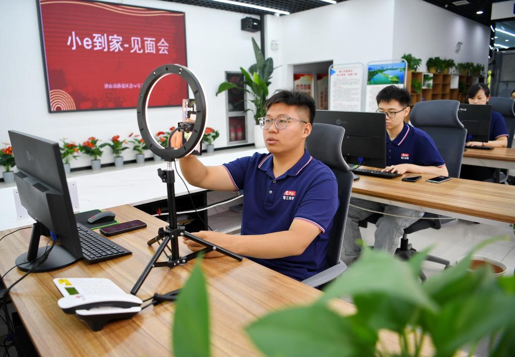 河北唐山：&ldquo;零工市場(chǎng)&rdquo;激發(fā)就業(yè)活力