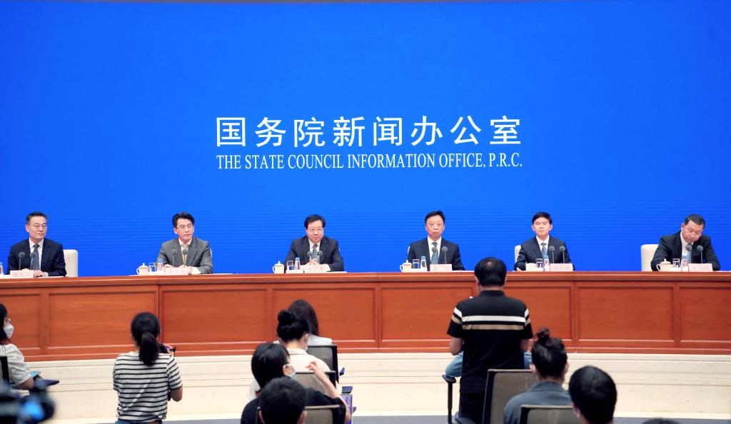 國新辦舉行&ldquo;權威部門(mén)話(huà)開(kāi)局&rdquo;系列主題新聞發(fā)布會(huì ) 介紹建設人與自然和諧共生的現代化有關(guān)情況