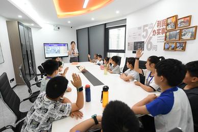 城市商圈的&ldquo;小候鳥(niǎo)&rdquo;夏令營(yíng)