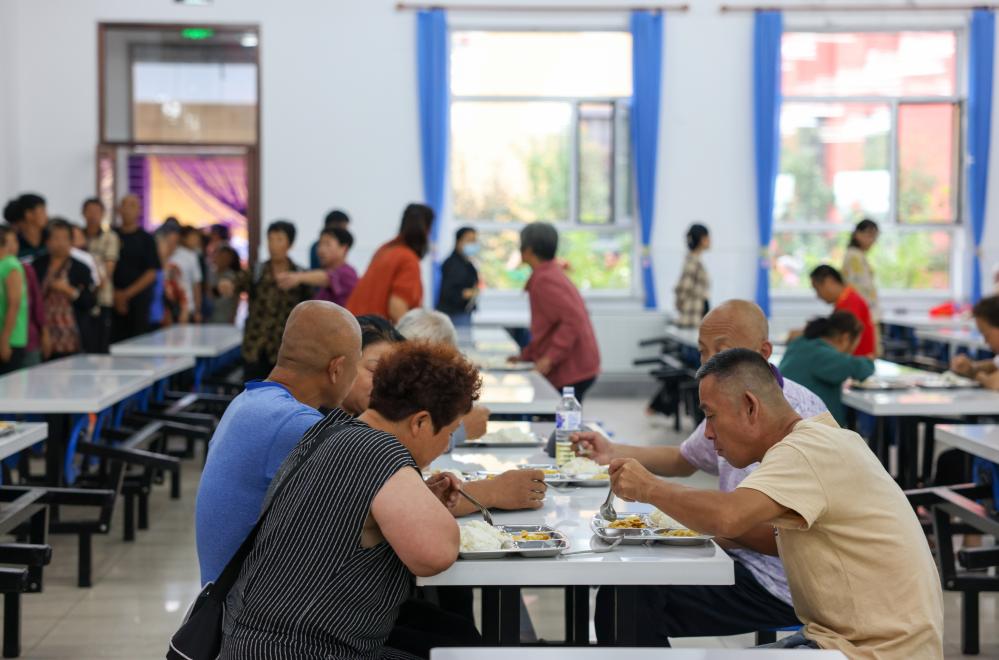 備戰臺風(fēng)&ldquo;卡努&rdquo; 探訪(fǎng)吉林舒蘭居民安置點(diǎn)