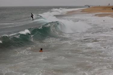 熱帶風(fēng)暴&ldquo;希拉里&rdquo;襲擊美國加州