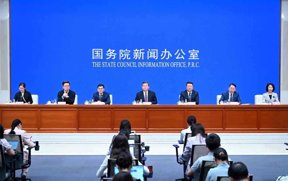 國新辦舉行《河套深港科技創(chuàng  )新合作區深圳園區發(fā)展規劃》新聞發(fā)布會(huì )