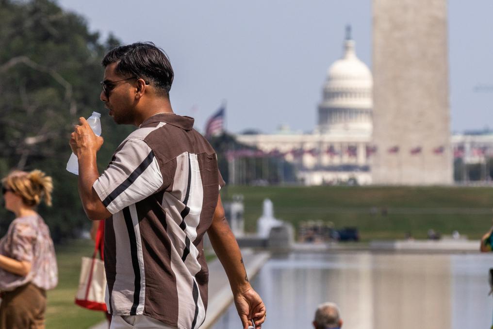 美國華盛頓：九月出現罕見(jiàn)高溫天氣