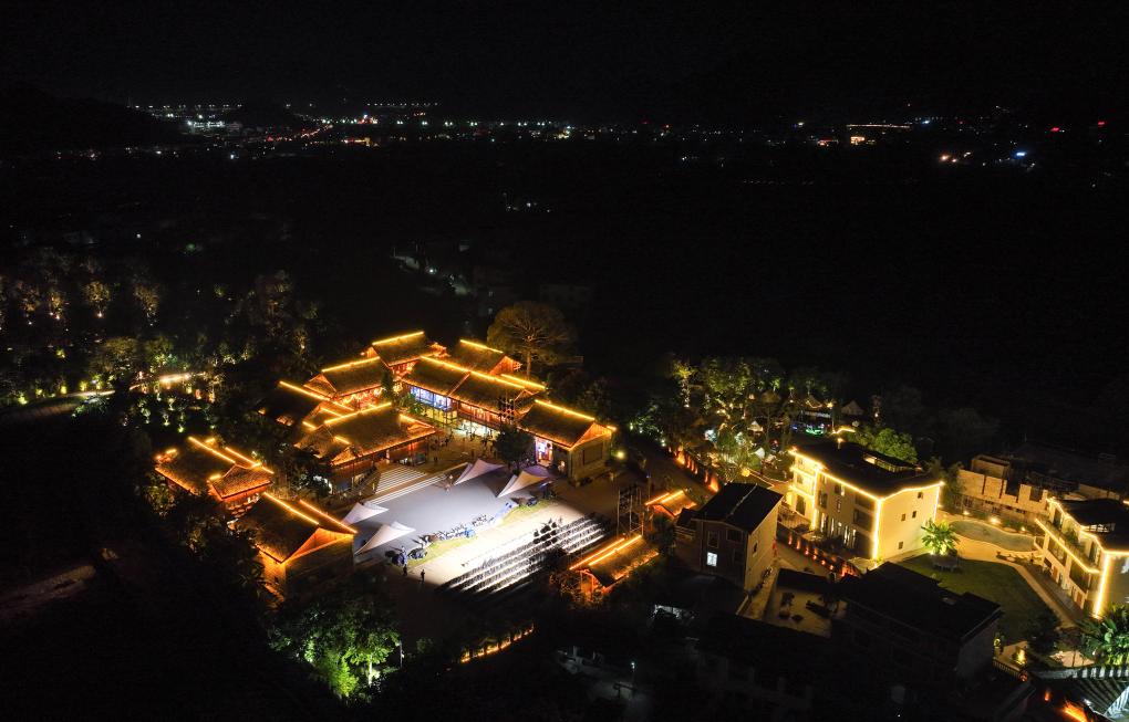 貴州興義：&ldquo;夜經(jīng)濟&rdquo;激發(fā)旅游市場(chǎng)新活力