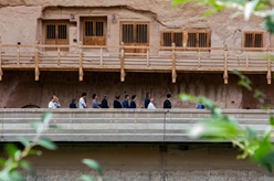 探訪(fǎng)黃河岸邊的絲路遺跡&mdash;&mdash;炳靈寺石窟