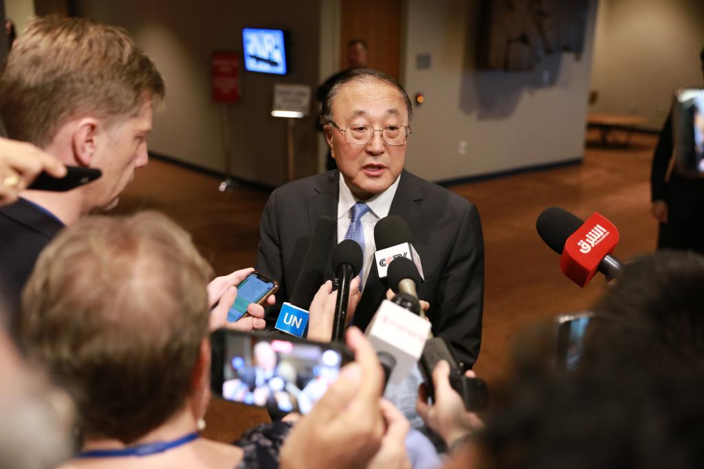 中國代表：推動(dòng)巴以盡快?；?，防止發(fā)生更嚴重人道災難