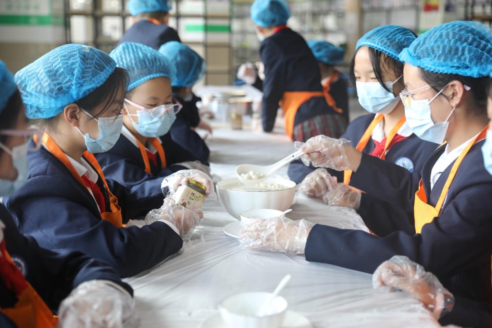 合肥：勞動(dòng)實(shí)踐伴成長(cháng)