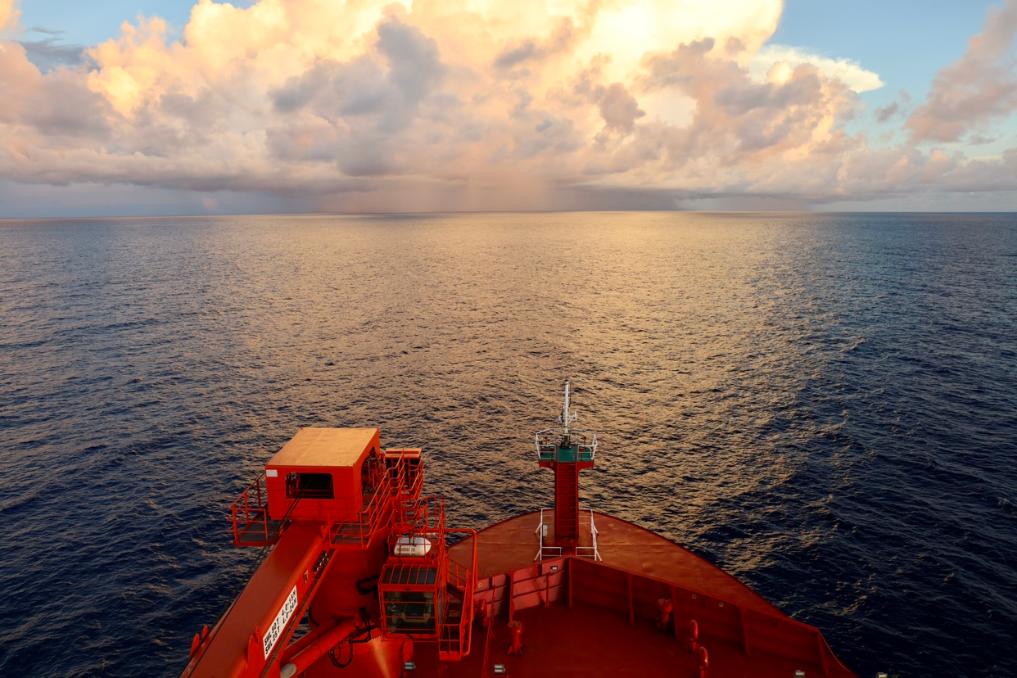 第40次南極考察丨記者手記：最極有遠行&mdash;&mdash;&ldquo;雪龍2&rdquo;號起航后的兩三幕