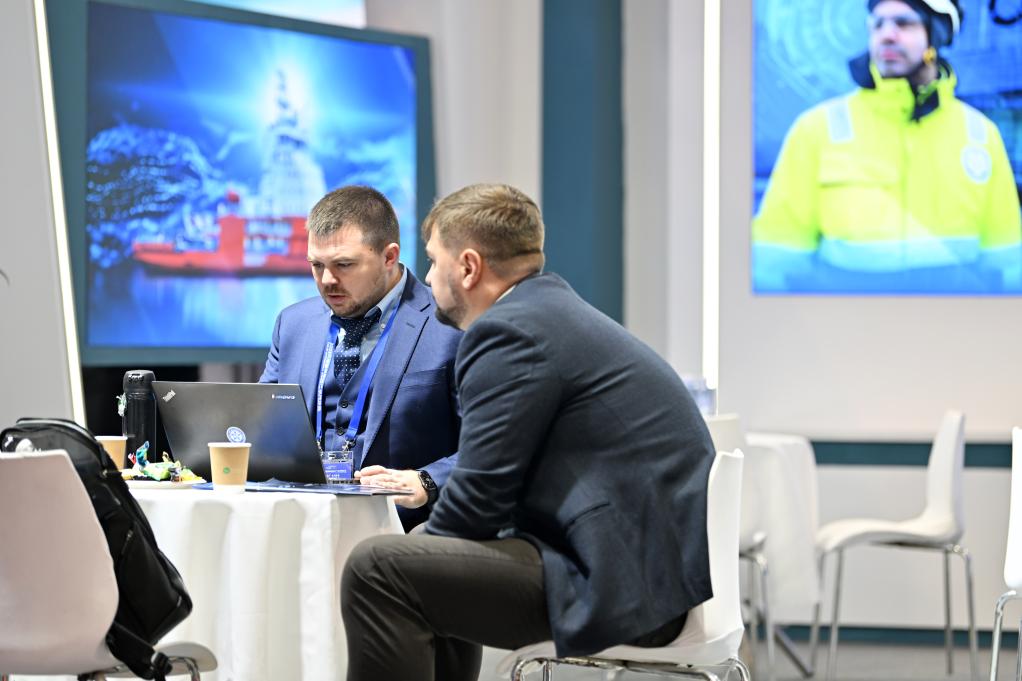 航通天下 運行未來(lái)&mdash;&mdash;2023天津國際航運產(chǎn)業(yè)博覽會(huì )開(kāi)幕