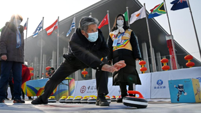 &ldquo;帶動(dòng)三億人參與冰雪運動(dòng)&rdquo;掃描