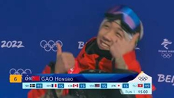 他只得了15分卻笑得很幸福 閃光的，不只有獎牌