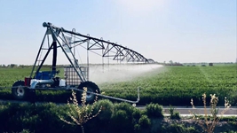 5G農機、物聯(lián)網(wǎng)、智能手機&hellip;&hellip;&ldquo;三農&rdquo;變化之農村新家當