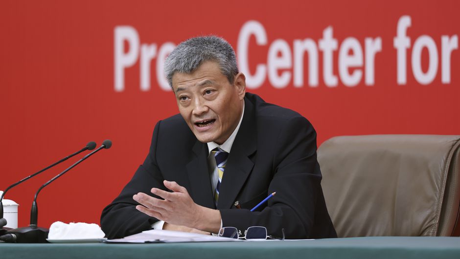 肖培在記者招待會(huì )上