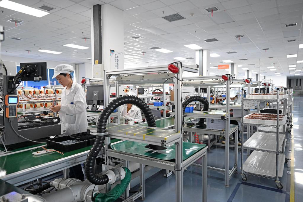 新華全媒+丨天津：培育&ldquo;專(zhuān)精特新&rdquo; 助推中小企業(yè)高質(zhì)量發(fā)展